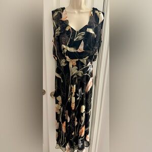 White House Black Market Floral Dress Size 12